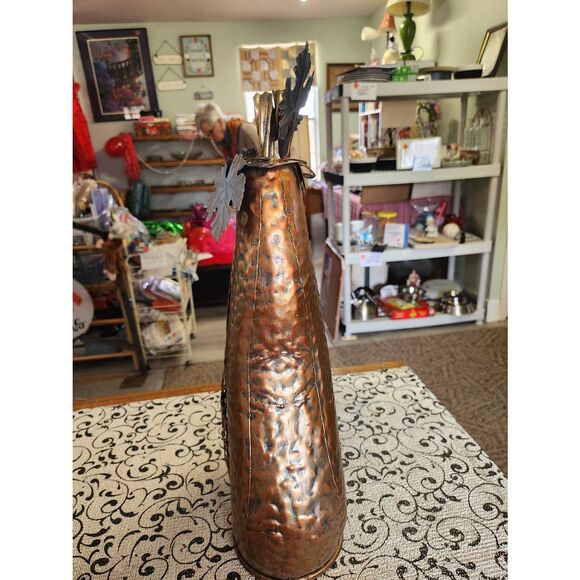 Metal Gourd Candle Holder - Picture 7 of 9